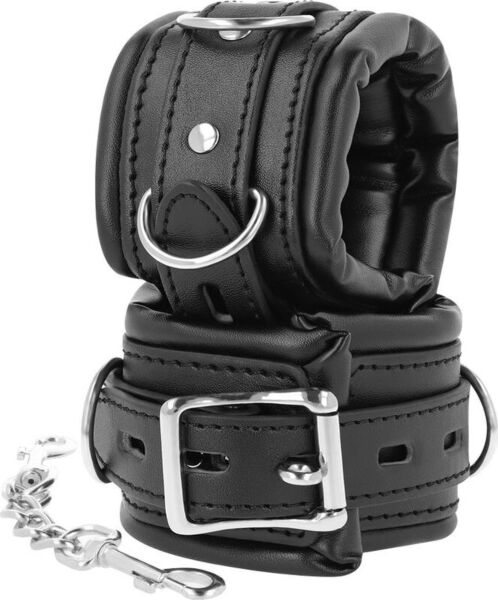 Darkness Padded Locking Cuffs BDSM handcuffs, padded, with their locking buckle
