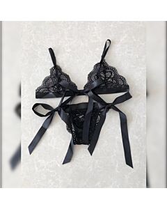 Lace Noir - Bow Lingerie Set