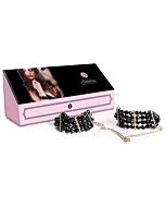 Esposas perlas negras