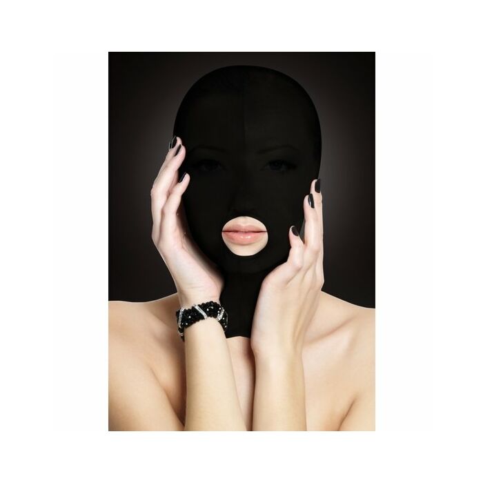 Submission mask black