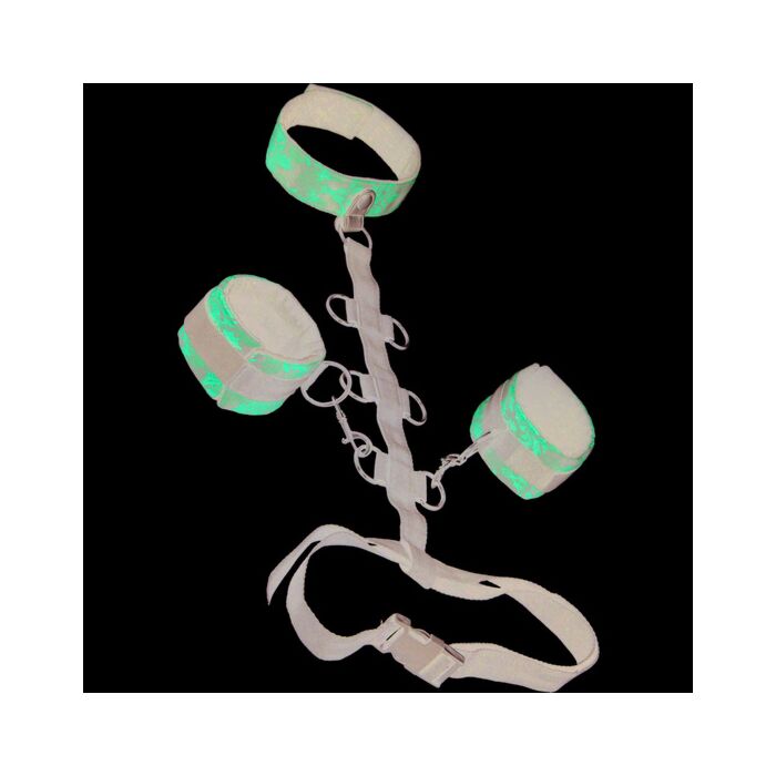 Collar body restraint