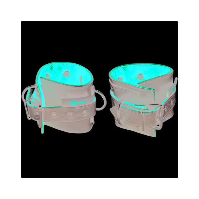 Ankle restraints black and red