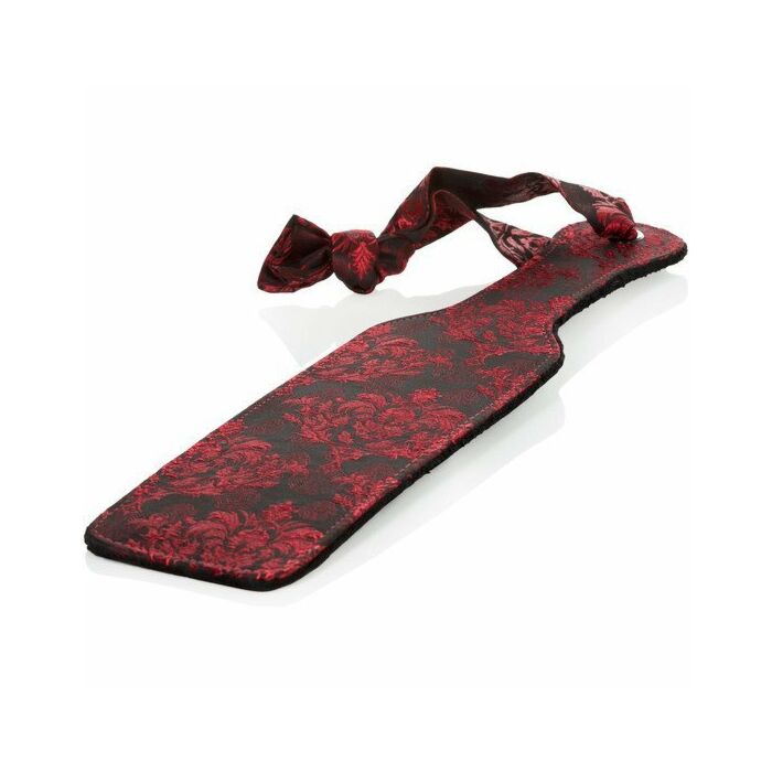 Scandal paddle with tag