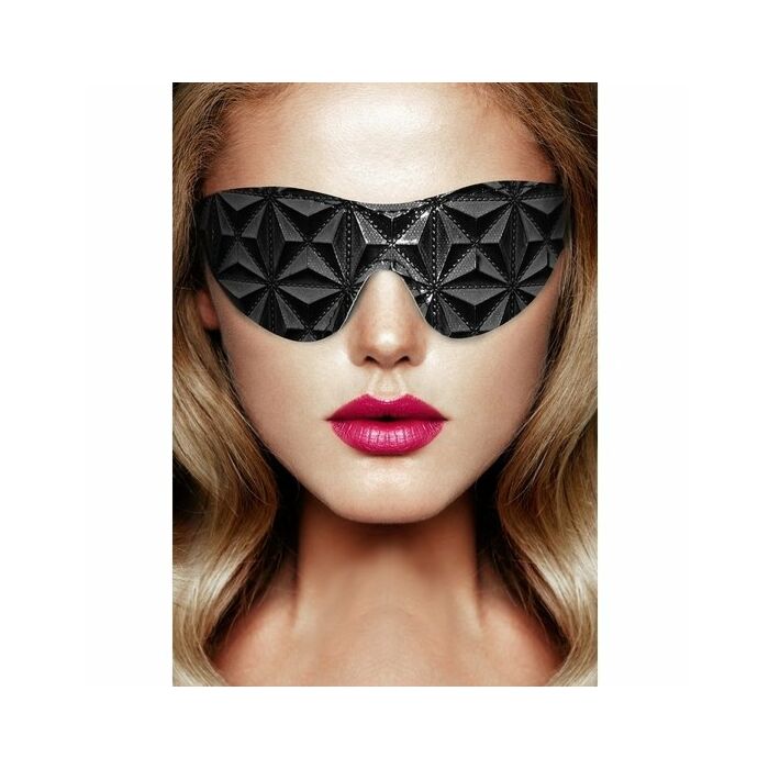 Luxury eye mask black