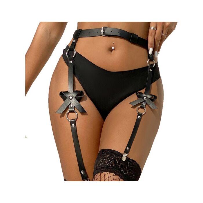 Glamorous Black Leather Whip